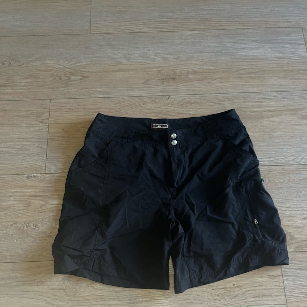 REI black shorts women’s